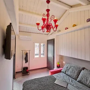 https://simone-cenedese-murano-apartments-ametista-pubblicato.hotelslidodijesolo.com