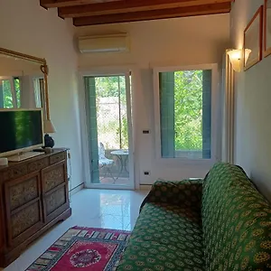Beatiful Modern Flat Centre With Private Lounge Area Relax Venise