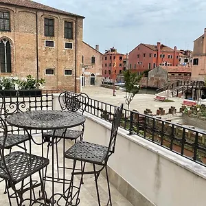 https://mh-3202-apartment-venice.hotelslidodijesolo.com